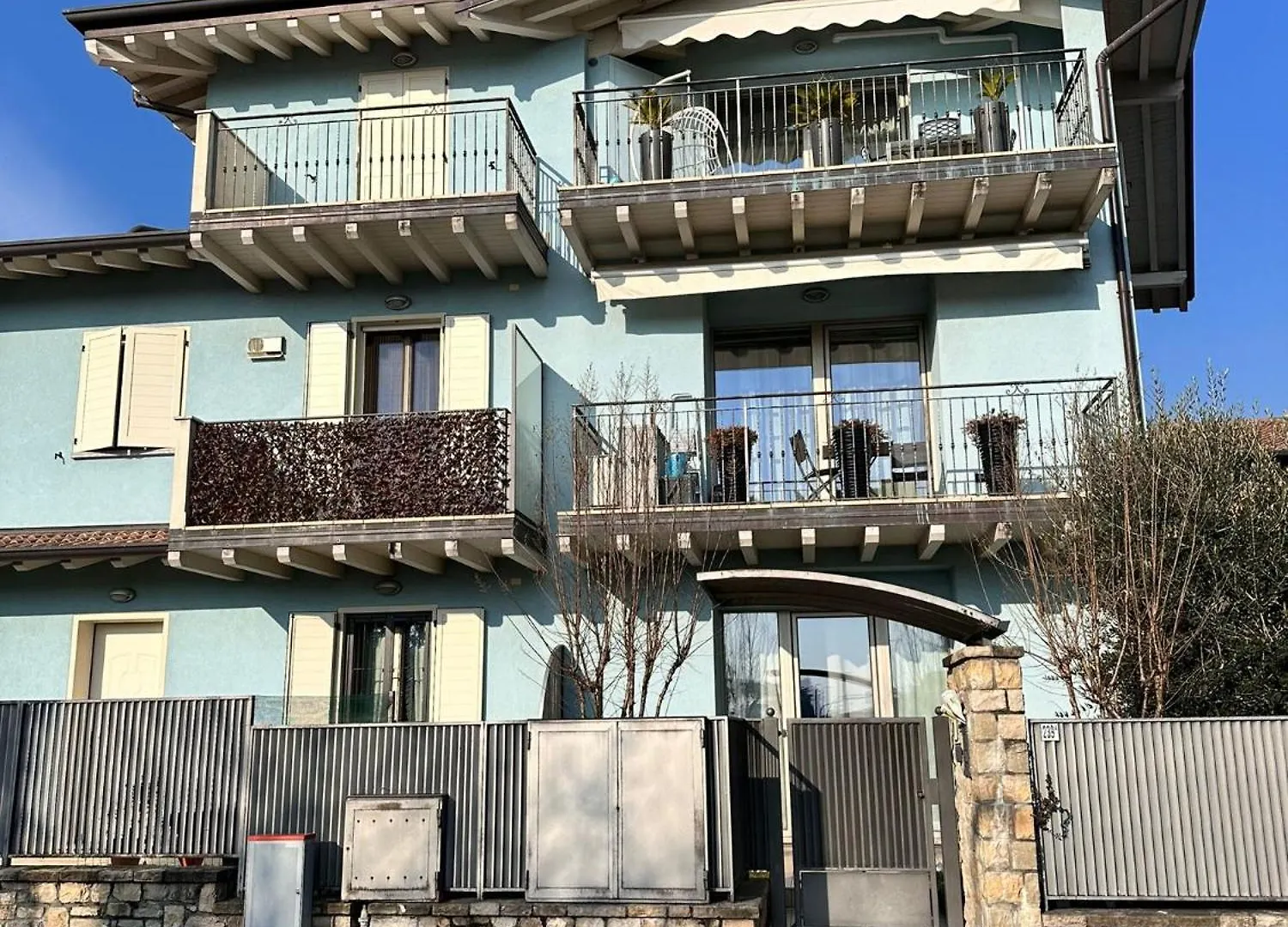 Casa Smeraldo - Light Blue Clusane 0*,  Italy